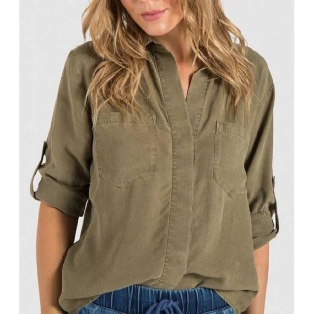 - New*Bella Dahl‎ Split Button Down Shirt Army Green